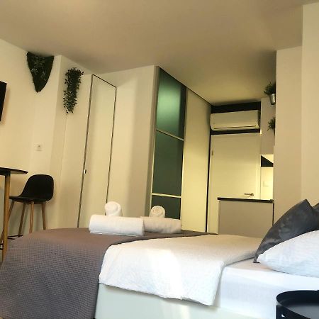 Apartment Zagreb Jacuzzi Exterior photo