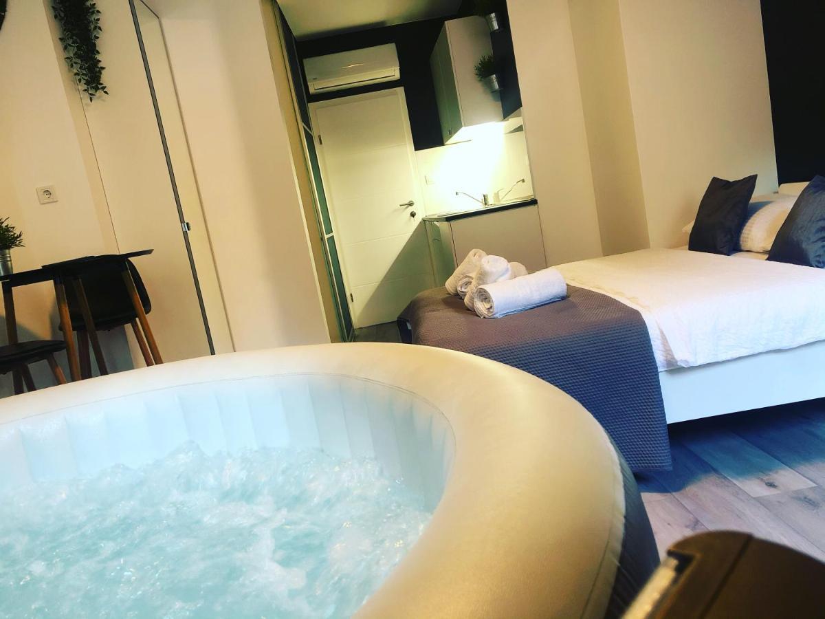 Apartment Zagreb Jacuzzi Exterior photo
